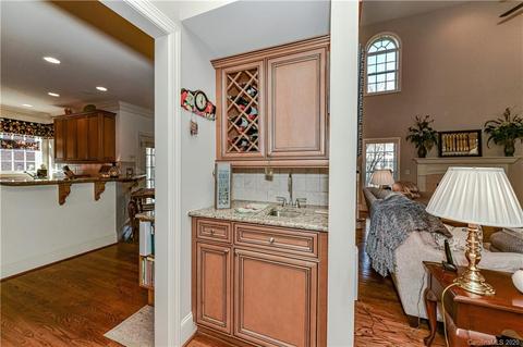357 Killian Ct, Matthews, NC 28104 photo 17