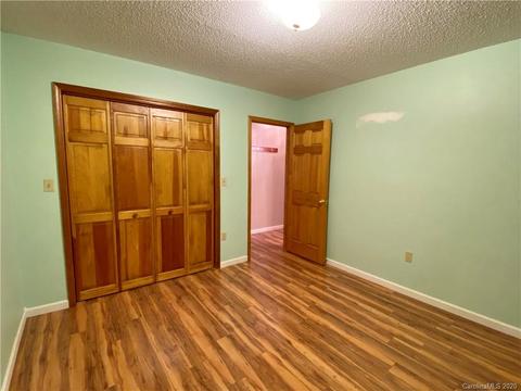 1345 Windswept Ridge Rd, Marshall, NC 28753 photo 16