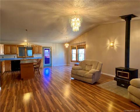 1345 Windswept Ridge Rd, Marshall, NC 28753 photo 10