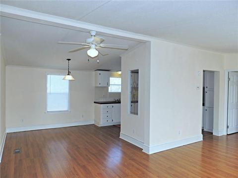 2324 Ryan Dr, Conover, NC 28613 photo 3