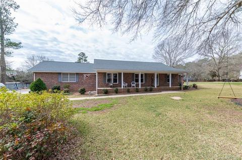 1222 Trailstream Dr, Lancaster, SC 29720 photo 1