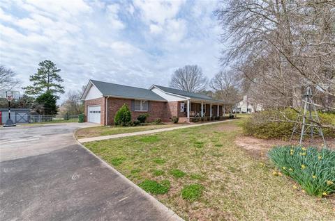 1222 Trailstream Dr, Lancaster, SC 29720 photo 3
