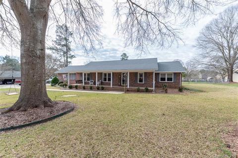 1222 Trailstream Dr, Lancaster, SC 29720 photo 5