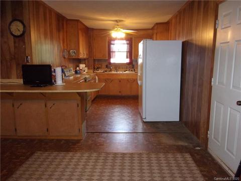 217 Front St, Kannapolis, NC 28083 photo 17
