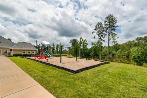 104 Turtleback Rdg, Matthews, NC 28104 photo 44