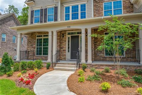 104 Turtleback Rdg, Matthews, NC 28104 photo 4