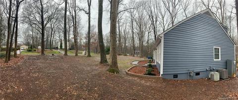 14009 Hackamore Dr, Matthews, NC 28105 photo 9