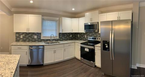 14009 Hackamore Dr, Matthews, NC 28105 photo 12