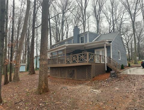 14009 Hackamore Dr, Matthews, NC 28105 photo 5