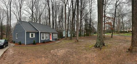 14009 Hackamore Dr, Matthews, NC 28105 photo 8