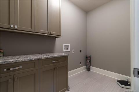 6303 Fox Chase Dr, Davidson, NC 28036 photo 24