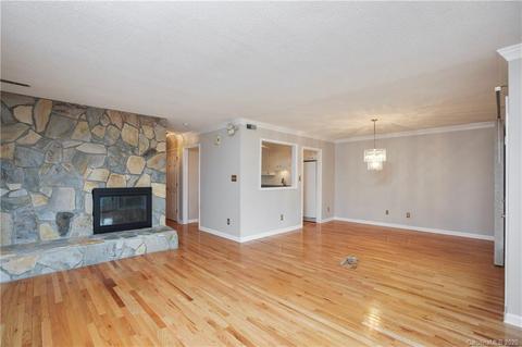 16719 Spinnaker Ln, Cornelius, NC 28031 photo 2