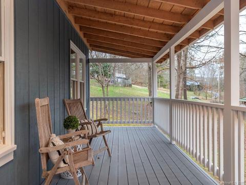 160 Thistle Rdg, Clyde, NC 28721 photo 18