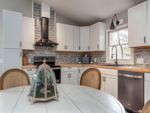 160 Thistle Rdg, Clyde, NC 28721 photo 7