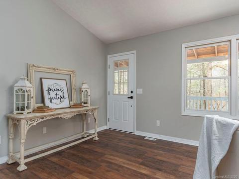 160 Thistle Rdg, Clyde, NC 28721 photo 4