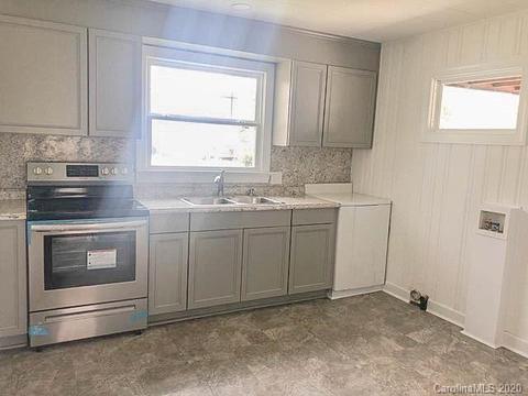 402 Alexander St, Monroe, NC 28110 photo 4