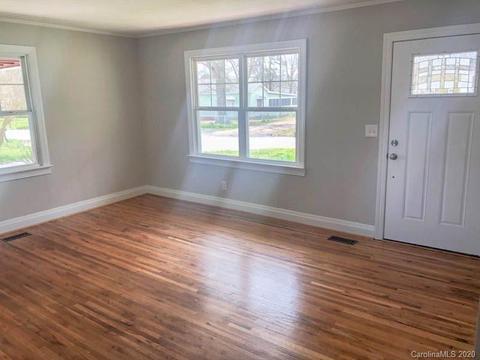 402 Alexander St, Monroe, NC 28110 photo 5