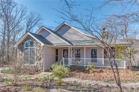 230 Devils Ridge Ln, Tryon, NC 28782 photo 2
