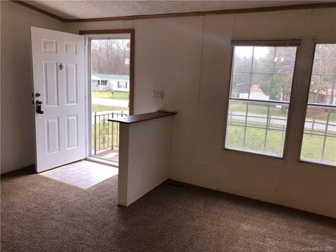 3606 Shadowcrest Dr, Concord, NC 28027 photo 2