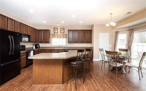 504 Nanny Point Dr, Monroe, NC 28110 photo 3
