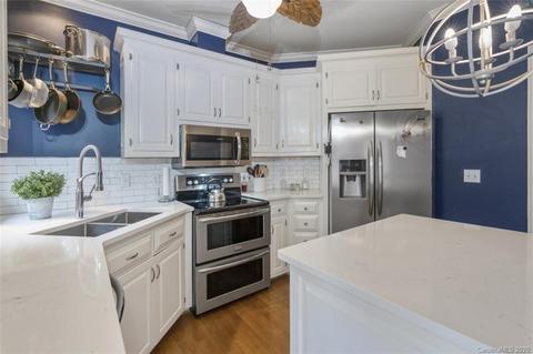 933 Blacksnake Rd, Stanley, NC 28164 photo 9