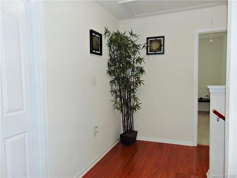 1428 River Run Rd, Lowell, NC 28098 photo 9