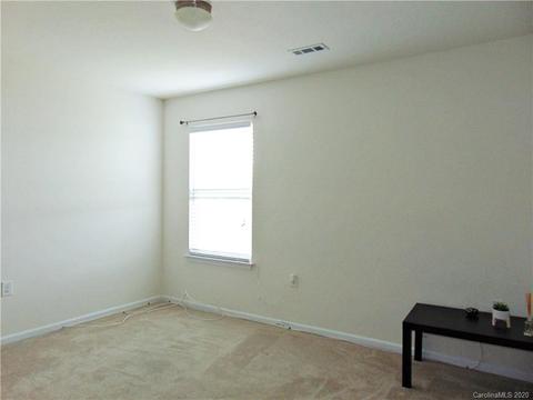 1428 River Run Rd, Lowell, NC 28098 photo 11
