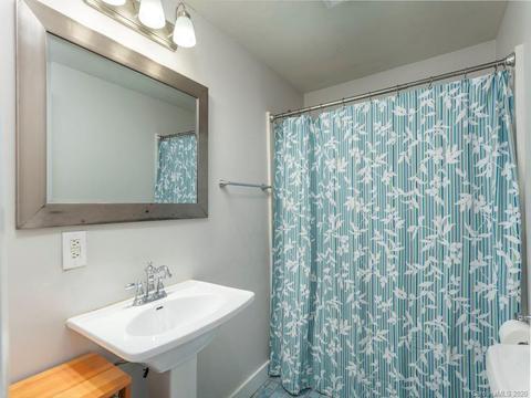 67 Hooper Ln, Clyde, NC 28721 photo 9