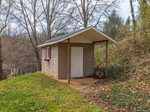 67 Hooper Ln, Clyde, NC 28721 photo 11