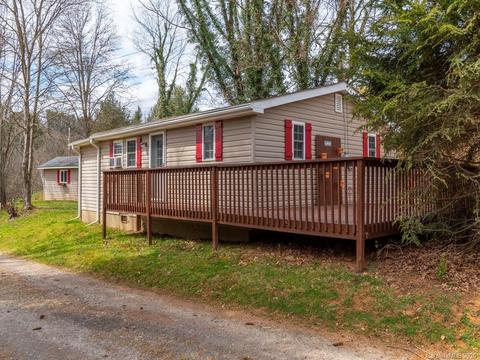67 Hooper Ln, Clyde, NC 28721 photo 1