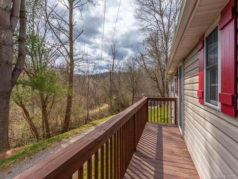 67 Hooper Ln, Clyde, NC 28721 photo 14