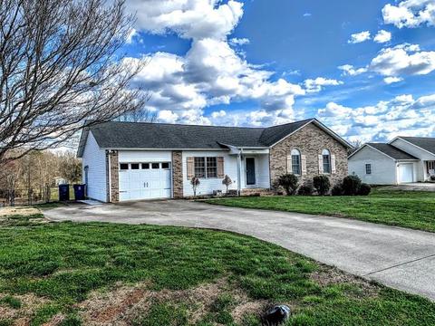 4826 Thoreau Dr, Conover, NC 28613 photo 3