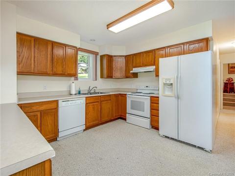 45 White Pine Cir, Fletcher, NC 28732 photo 24