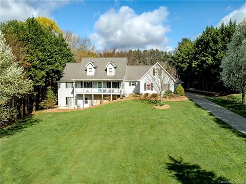 45 White Pine Cir, Fletcher, NC 28732 photo 2