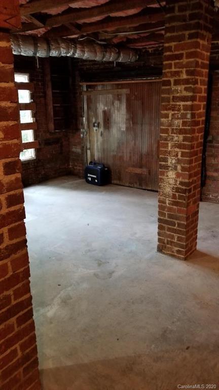 525 E Main St, Albemarle, NC 28001 photo 37