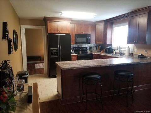 402 E 25th St, Kannapolis, NC 28083 photo 4