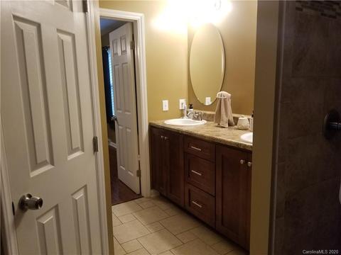 402 E 25th St, Kannapolis, NC 28083 photo 9