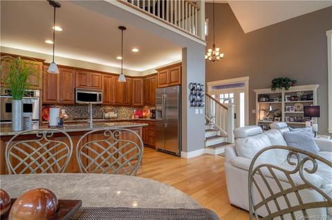 199 Walker Rdg, Little Switzerland, NC 28749 photo 12