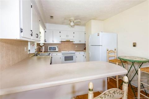 13 Brooks Rd, Brevard, NC 28712 photo 14