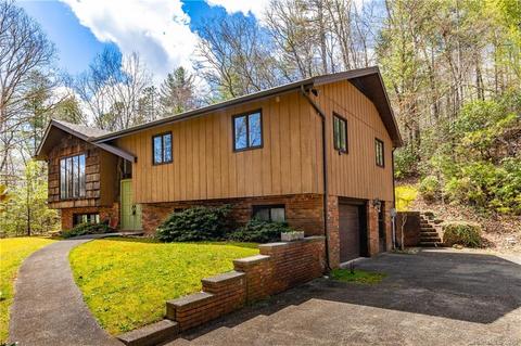13 Brooks Rd, Brevard, NC 28712 photo 2