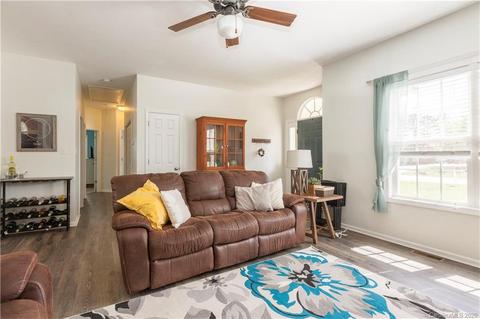 2017 Hunters Ridge Rd, Lancaster, SC 29720 photo 13