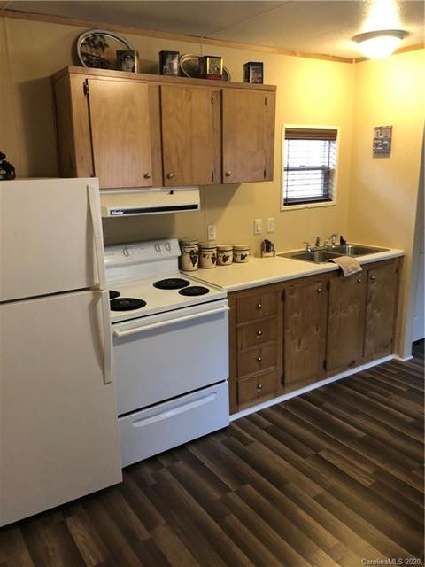 125 Traders Loop, Maggie Valley, NC 28751 photo 5