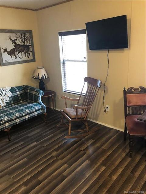 125 Traders Loop, Maggie Valley, NC 28751 photo 11