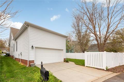 527 Fourth Baxter Xing, Fort Mill, SC 29708 photo 27