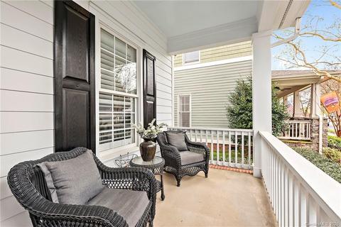 527 Fourth Baxter Xing, Fort Mill, SC 29708 photo 2