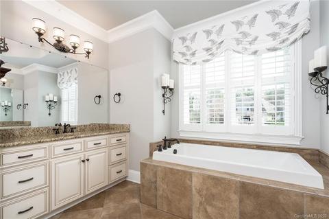 6243 Fox Chase Dr, Davidson, NC 28036 photo 11