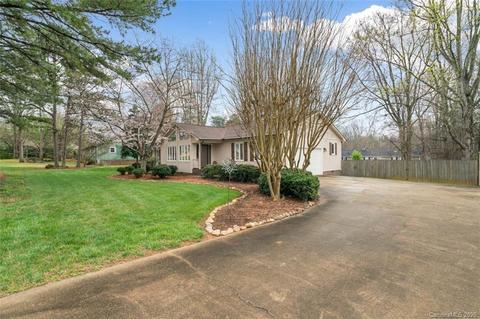 7635 Old Post Rd, Denver, NC 28037 photo 3