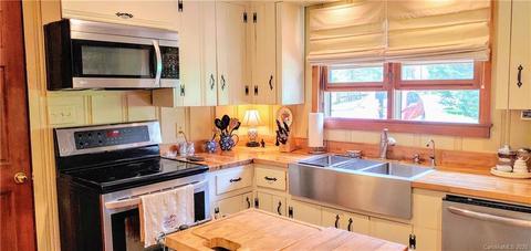 47 Broadway Ext, Tryon, NC 28782 photo 8