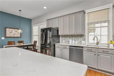 647 Bracket St, Fort Mill, SC 29708 photo 5