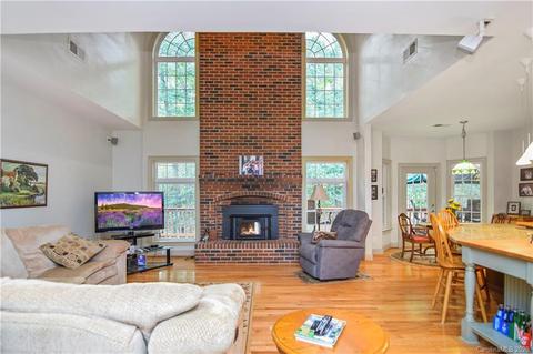 3784 E Maiden Rd, Maiden, NC 28650 photo 7